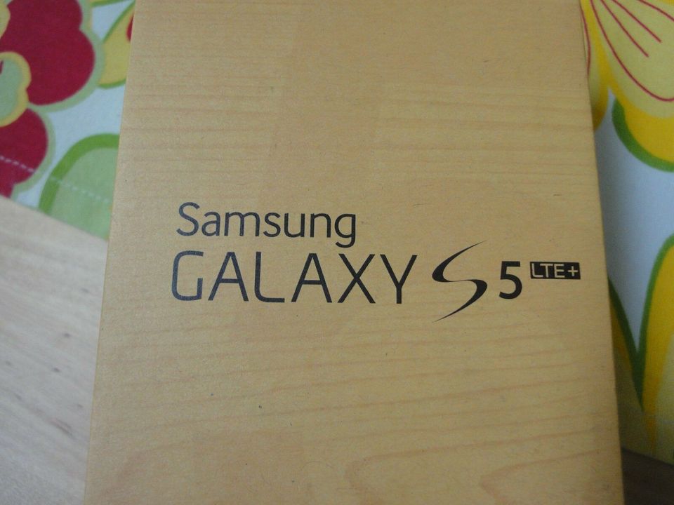 Samsung Galaxy S5 neo  - 16GB -  (Ohne Simlock) TOP ZUSTAND in Swisttal