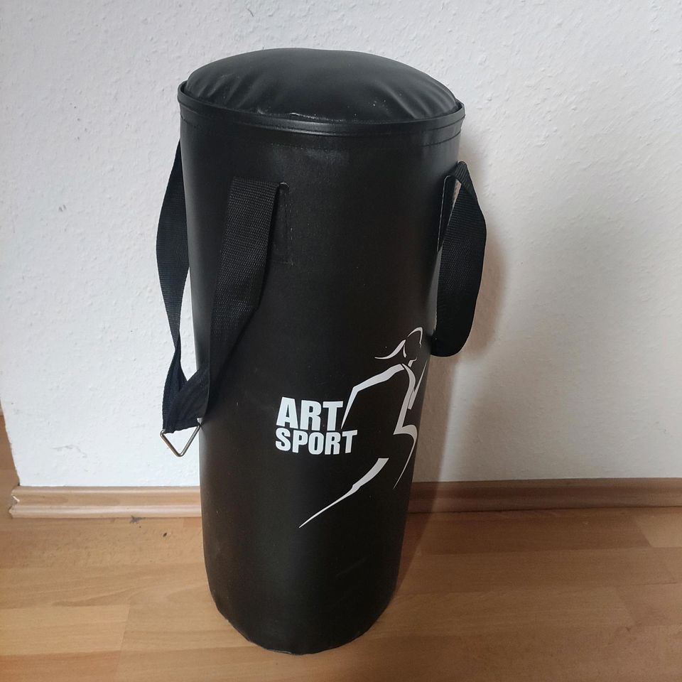 Boxsack Schwarz in Bergisch Gladbach