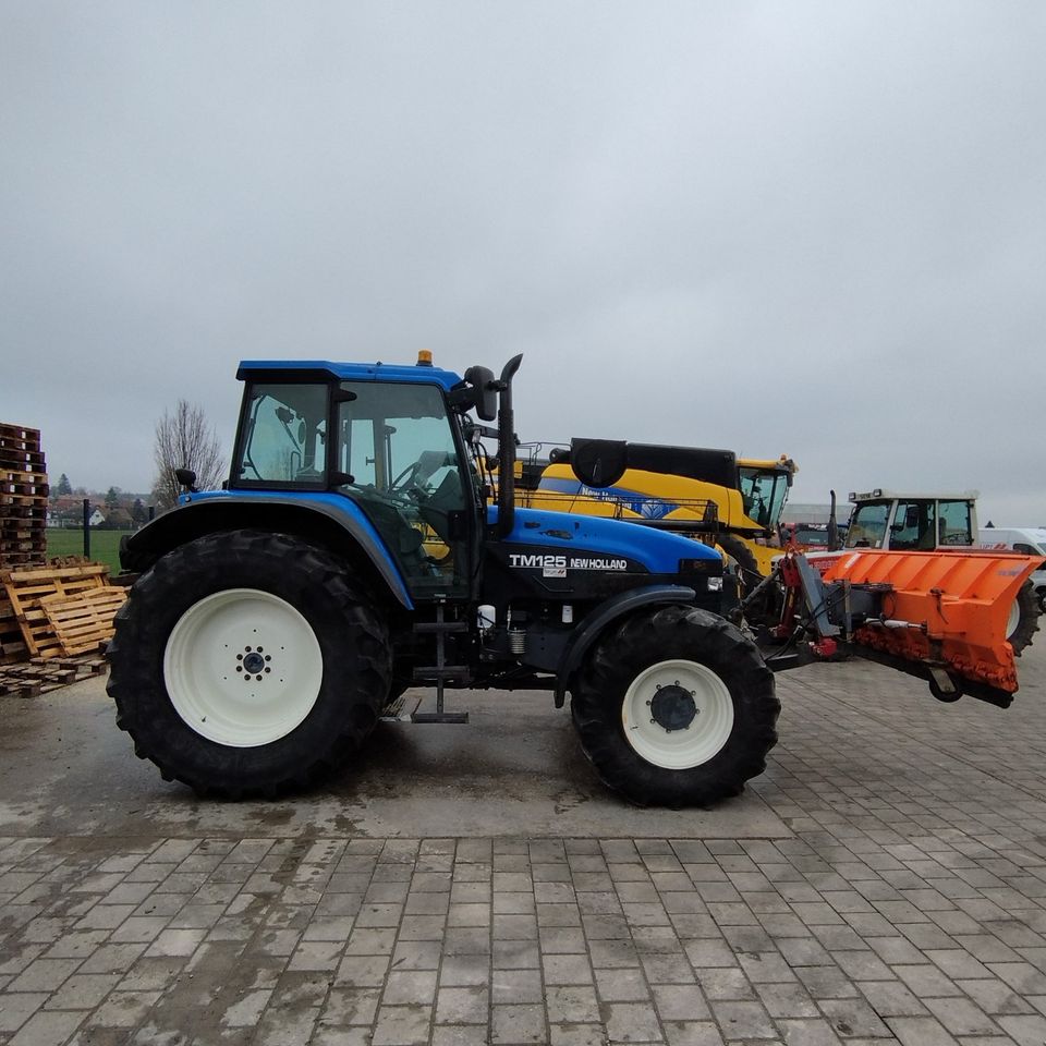 New Holland TM125 Traktor 115PS *gebraucht* BJ 2001 Bad Waldsee in Bad Waldsee