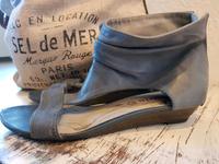 TAMARIS ❤️ Echtleder Sandale Sommer Damen neuwertig Rauchblau Sachsen - Freital Vorschau