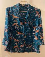 Neue Bluse Muster Boho Blumen Gr.S Retro Hemd Gypsy neu Nordrhein-Westfalen - Essen-West Vorschau
