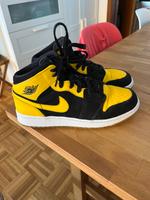Nike Air Jordan 1 Retro Mid. Größe 38,5 Bayern - Neu Ulm Vorschau