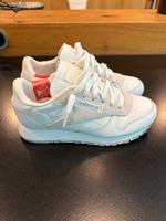Reebok Classic Damen, neu Gr.37 Baden-Württemberg - Villingen-Schwenningen Vorschau