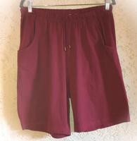 HEINE Hochwertige Shorts Bermudas rot Gr. 46 – Neu! Baden-Württemberg - Gengenbach Vorschau