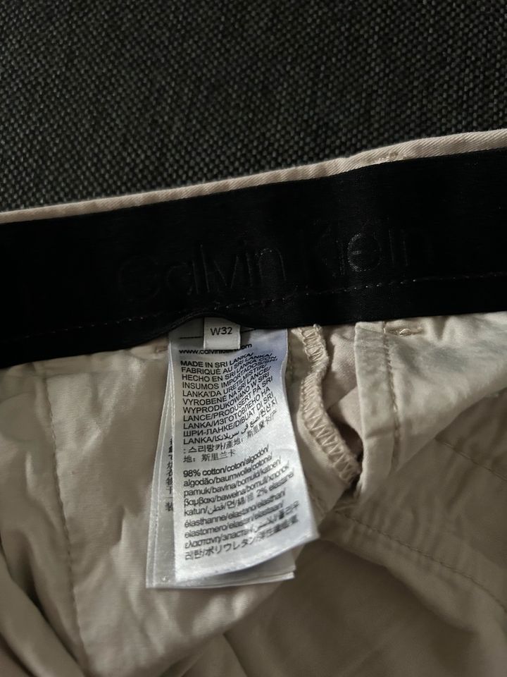 Calvin Klein Hose in Magdeburg