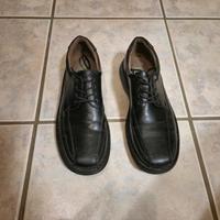 Schwarze Anzugschuhe Schuhe aus Leder Schnürschuhe Größe 43 Hessen - Hofgeismar Vorschau