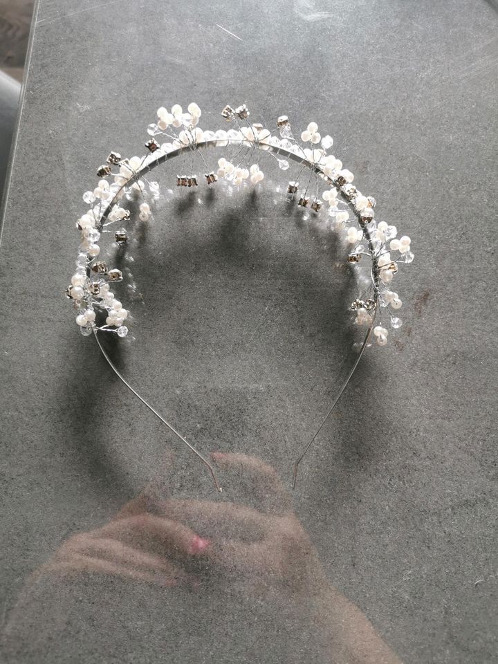 Haarschmuck für Konfirmation oder Hochzeit in Berumbur