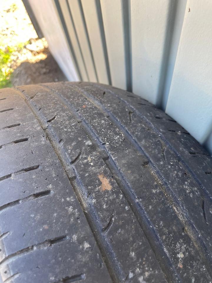VW Amarok Sommerreifen mit Original VW Alufelge 245/65 R17 in Lehmkuhlen