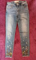Schöne Jeans mit Stickerei an den Beinen Bayern - Neumarkt i.d.OPf. Vorschau