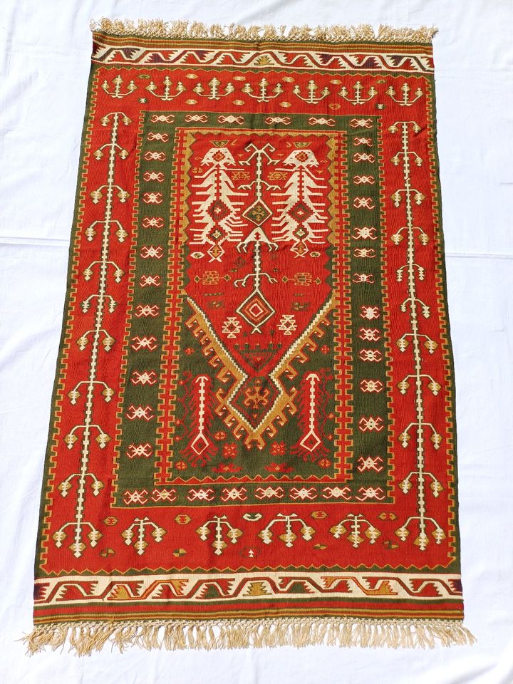 Kelim Seide NEU unbenutzt 93 x 146 rot grün beige schwarz Teppich in Amerang