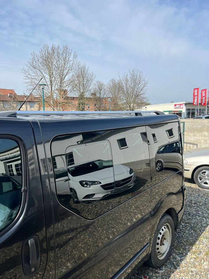 Renault Trafic 1.9 DCI Diesel Elysee, Navi, Leder, Multimedia,TÜV in Oschersleben (Bode)