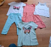 Sommerpaket Kleid, Legging, Tanktop, Shirts Gr. 122/128 5 Teile Freiburg im Breisgau - March Vorschau