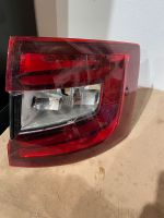 SKODA OCTAVIA III  Kombi LED Rücklampe rechts 5E9945208 Bayern - Cham Vorschau