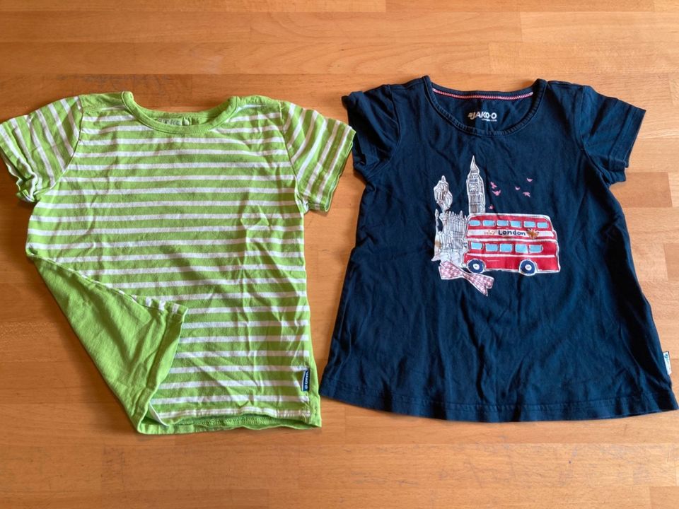 T-Shirts 98/104 Mädchen und Jungen in Herzogenaurach