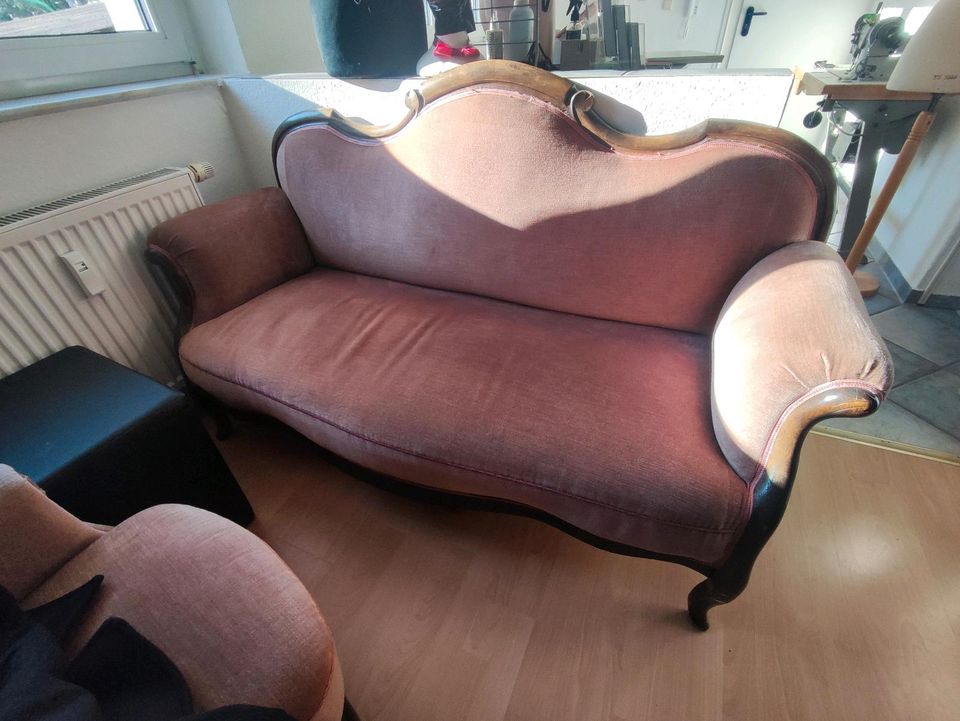 Antike Sitzgruppe Sofa Sessel Stuhl in Wiesbaden