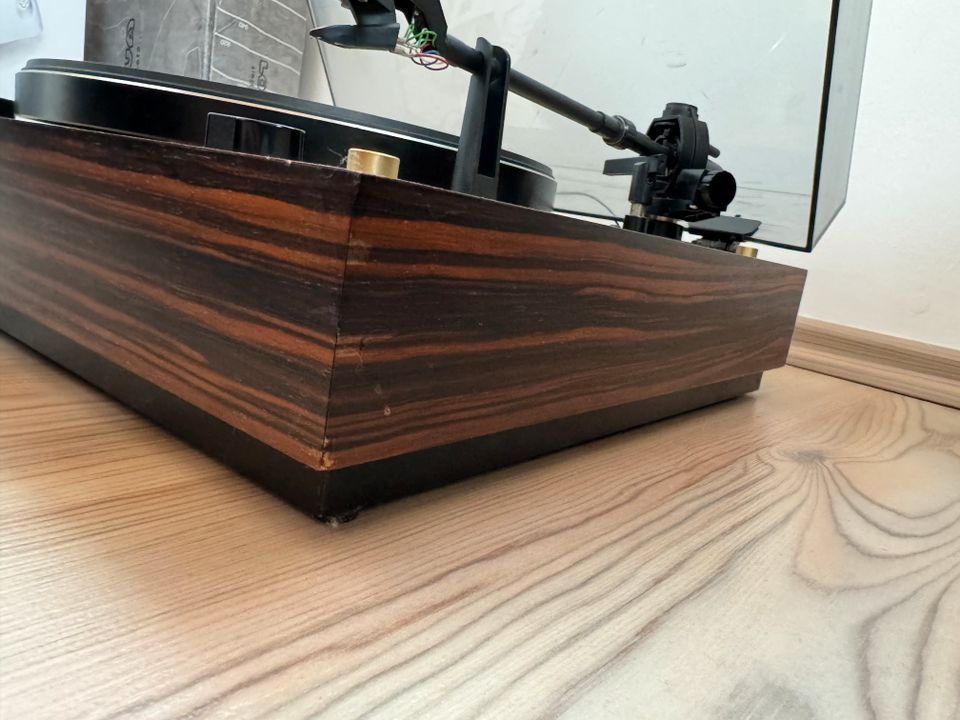 Thorens TD 147 Jubilee Plattenspieler, Jubiläumsmodell in Gmund