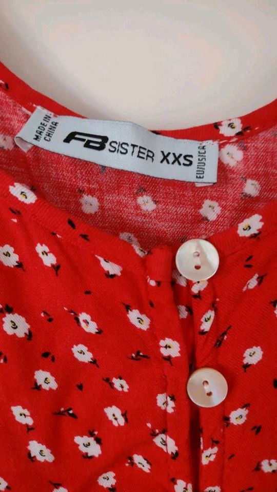 Trägerkleid rot Muster kurz XS/164/ wie Neu in Rheine