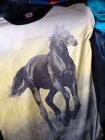 T-shirt mit pferd Brandenburg - Elsterwerda Vorschau