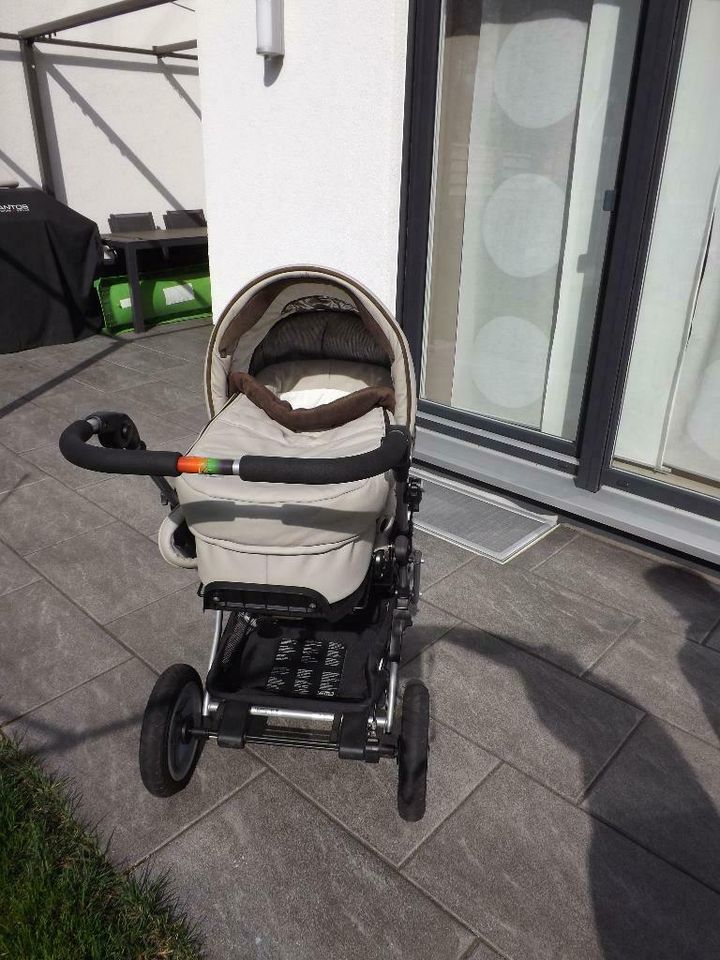 Teutonia Mistral S Kombi-Kinderwagen Lederoptik in Krefeld