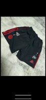 FC Bayern München Trainingsshort   mit Sponsoren Teamwear M Baden-Württemberg - Schönaich Vorschau
