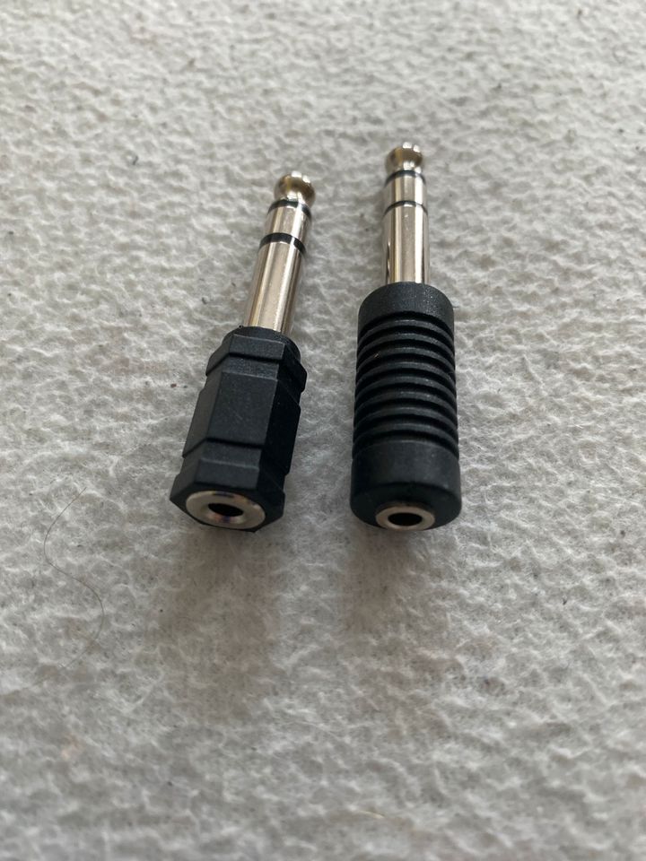 Audio Stereo Adapter Aux in Out, 3,5mm Klinke Buchse! in Bremen