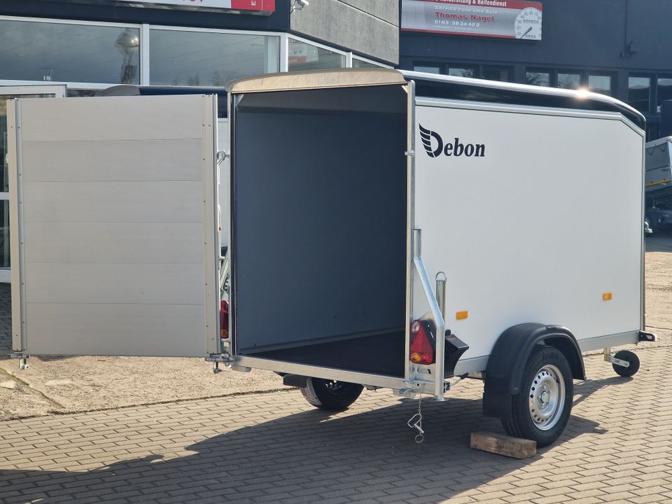 Debon C255 Roadster Plywood-Kofferanhänger | 750kg ungebremst | Rampen-Türkombination in Neundorf