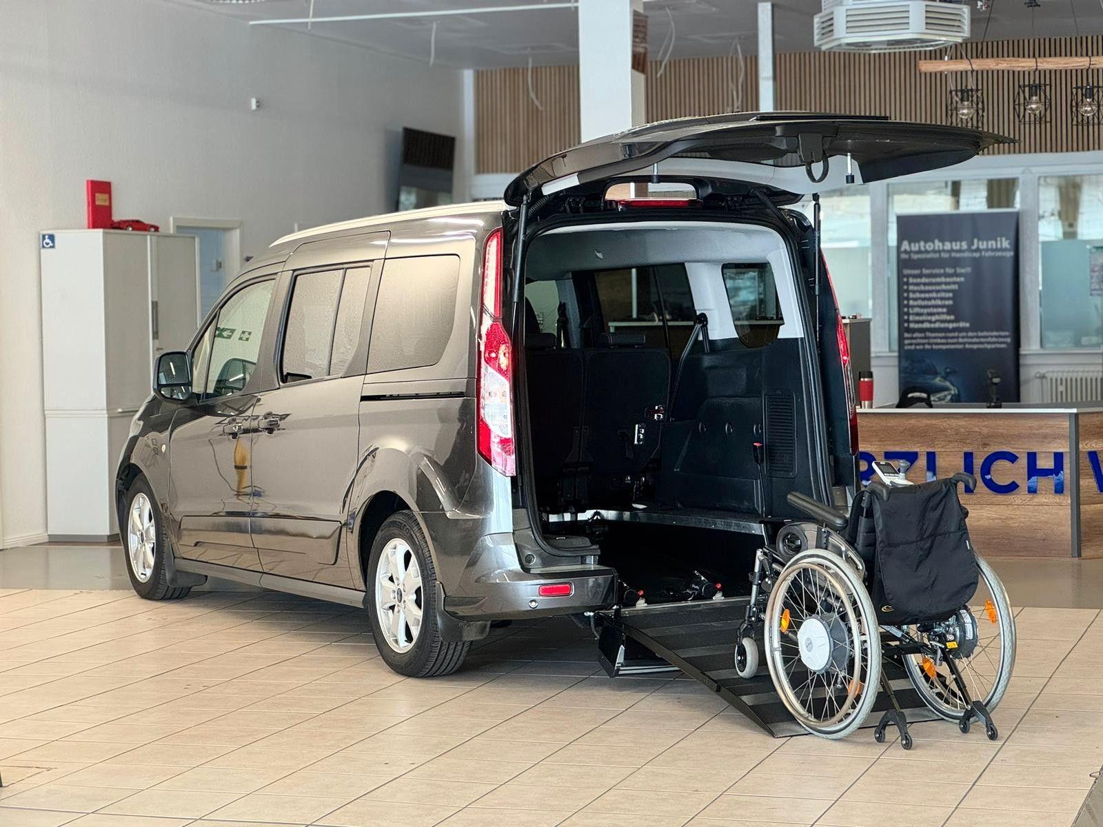 Abbildung des Autos Ford Grand Tourneo-Behin…