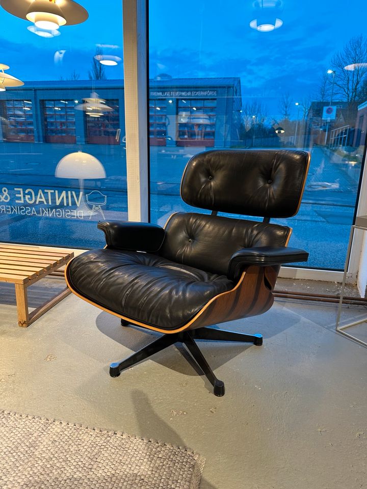 VITRA - Lounge Chair Charles & Ray Eames in Eckernförde