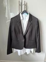 Blazer + Bluse/ Konfirmation Niedersachsen - Ganderkesee Vorschau