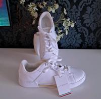 *NEU* Tommy Hilfiger Damen Sneaker Schuhe weiß gold Sport Gr 39 West - Unterliederbach Vorschau