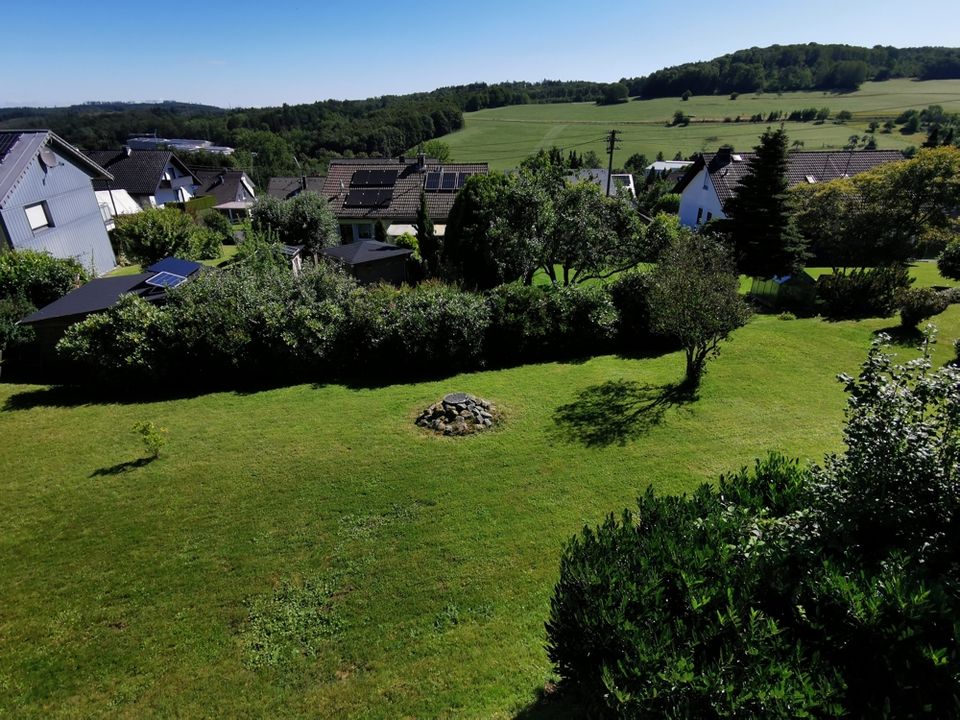 Einfamilienhaus mit großem Garten und Panoramablick in 57520 Friedewald (VG Daaden-Herdorf) in Friedewald (Westerwald)