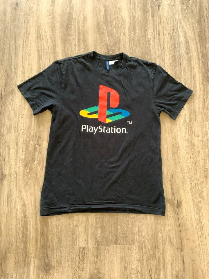 T-Shirt PlayStation Motiv H&M S in Eschenbach