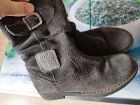 Tolle graue holländische Wildlederschuhe Stiefel von Develar Nordrhein-Westfalen - Bergisch Gladbach Vorschau