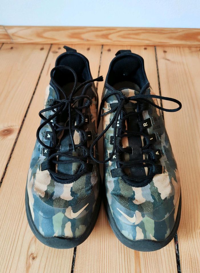 Nike Air Max Axis Camouflage Gr. 38,5 in Essen