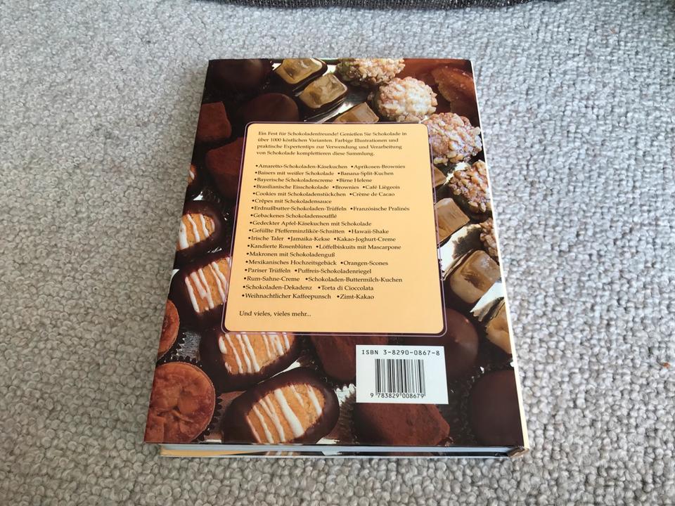 Backbuch / Rezepte rund um Schokolade: 1001 Schokoladenrezepte in Moers