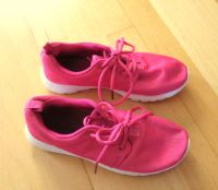 NEUWERTIGE pinke Sneaker Größe 37 Kr. München - Neubiberg Vorschau