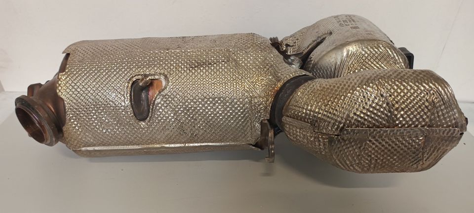 Mercedes E KLASSE W213 205 Diesel Partikelfilter DPF A6541401300 in Pulheim