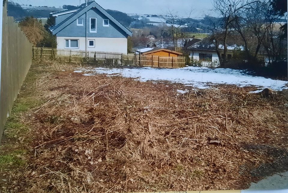 PROVISIONSFREI Großzügiges Baugrundstück Königswinter - Bockeroth in Königswinter