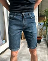 Neuwertige Jeanagers Jeans Short - Größe 32 München - Schwabing-West Vorschau