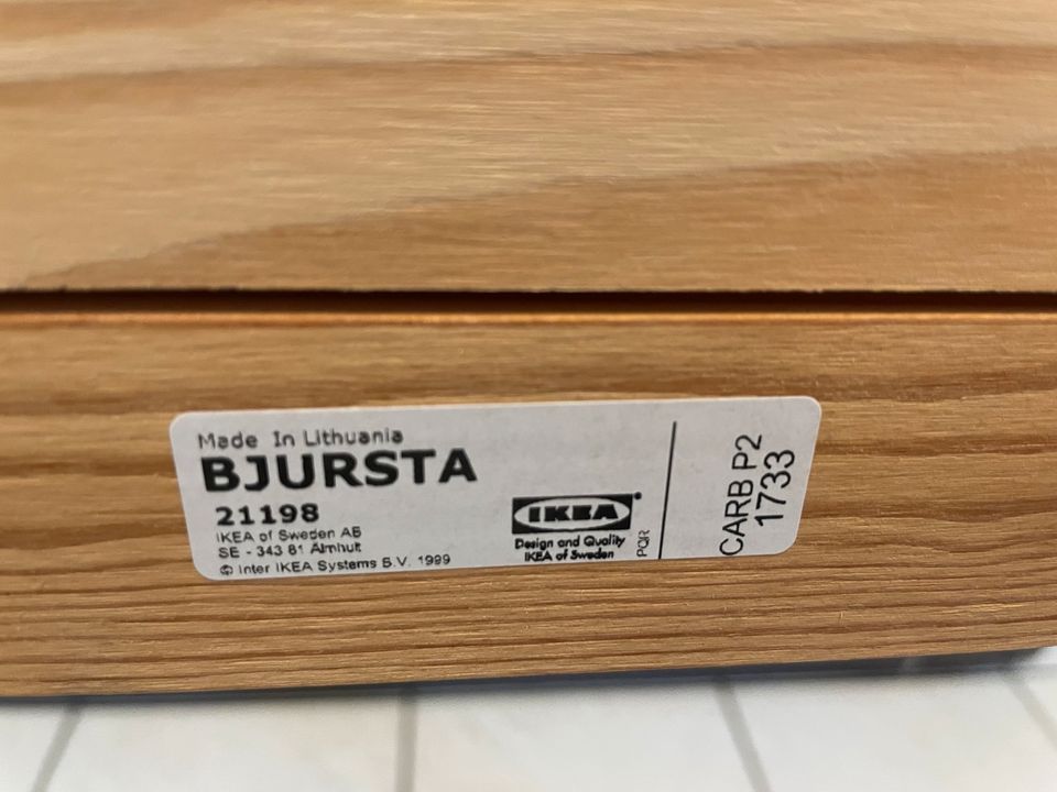 Ikea Bjursta Esstisch schwarz ausziehbar 140x84x75 cm bis 220cm in Engelskirchen