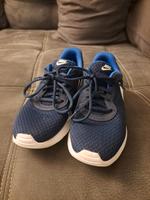 Nike Sportschuhe Schuhe 42 top Brandenburg - Briesen (Mark) Vorschau