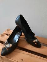 Schwarze, elegante Pumps von Högl Bayern - Tiefenbach Vorschau