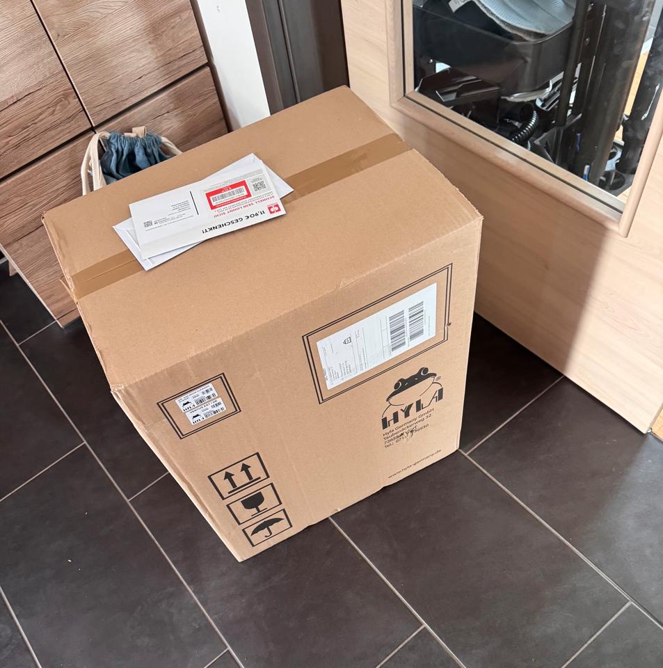 Hyla EST neu und original verpackt wasserstaubsauger in Berching