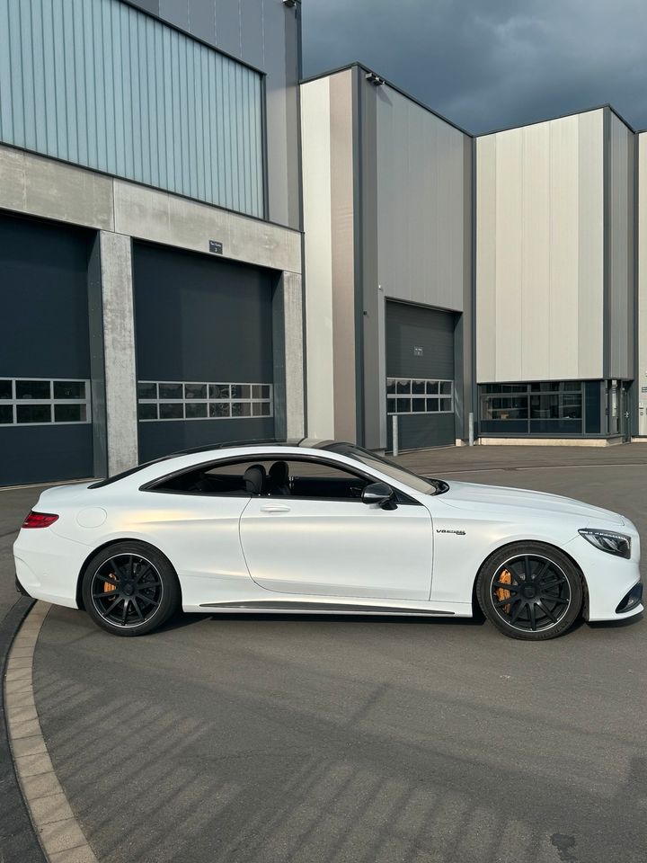 Mercedes S63 AMG COUPE MIETEN SPORTWAGEN HOCHZEIT E63S C63S GT63 in Olpe