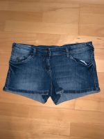 Clockhouse Jeans Shorts Größe 40 Saarland - Wadgassen Vorschau