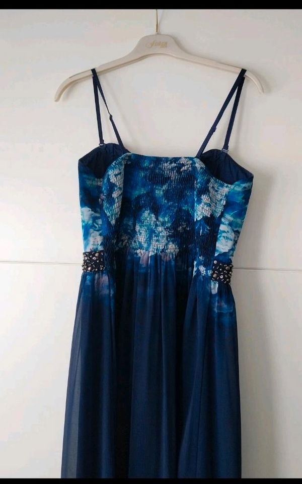Langes Kleid von Little Mistress Größe DE42, EUR44 in Zeulenroda-Triebes