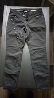 Stylisches Jeans Bonprix Khaki Gr. 42 Berlin - Steglitz Vorschau