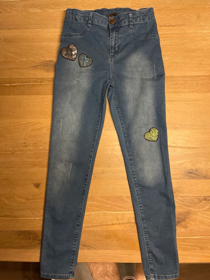 Waikiki Gr 146 152Jeanshose  Hose Jeans Herz Paietten Neu w. in Burgstetten