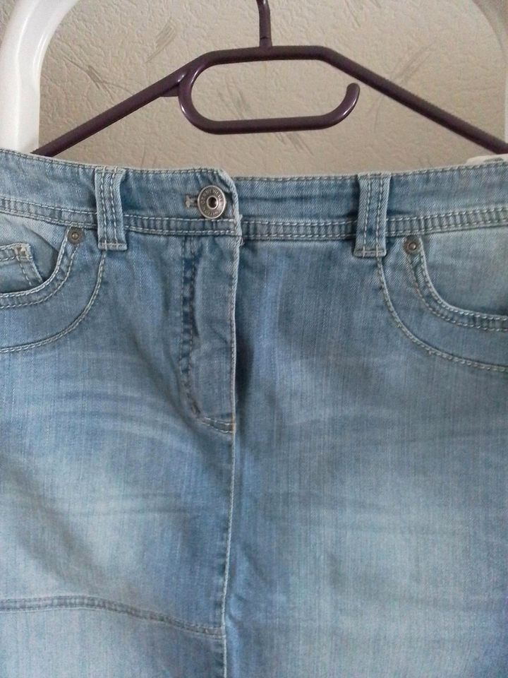 Gerry Weber Jeansrock Größe 38 blau Damen in Duisburg