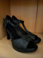 Damen Absatz Schuhe 40 Baden-Württemberg - St. Georgen Vorschau